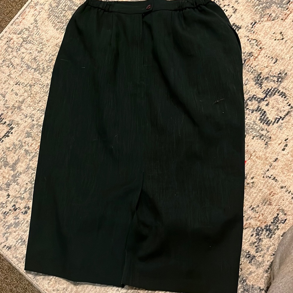 Green buisness casual skirt